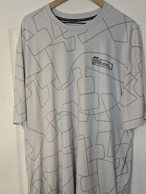 Official F1 Singapore 2024/ F1 Grand Prix 2XL Drifit Tee Shirt